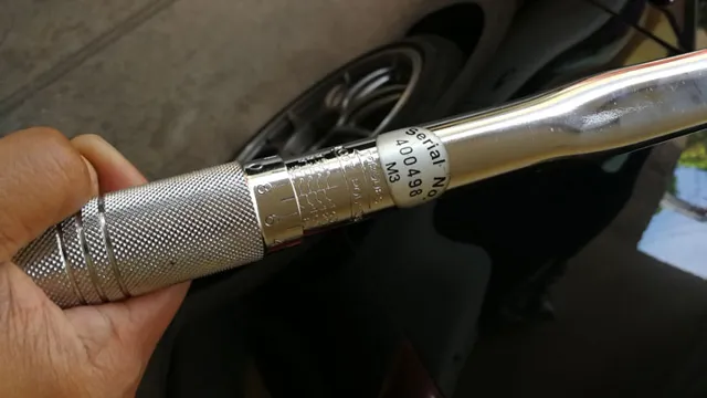 a torque wrench measures torque in