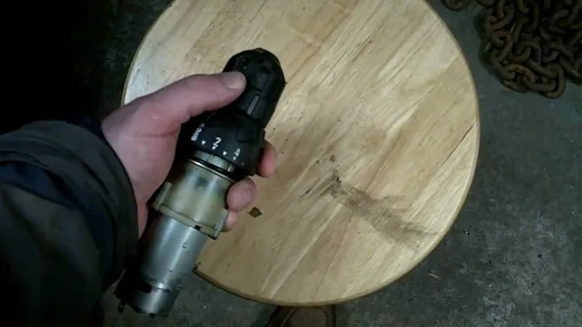 how clutch works on cordless drill