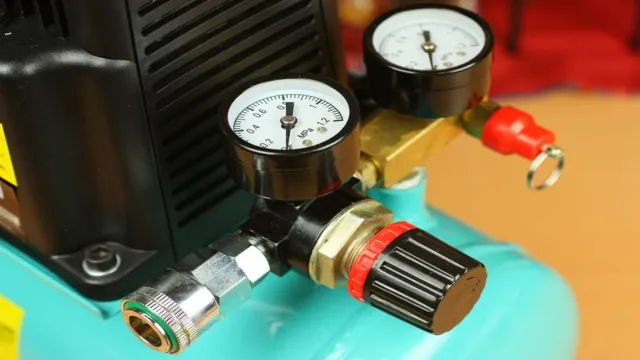 how does a rotary air compressor work