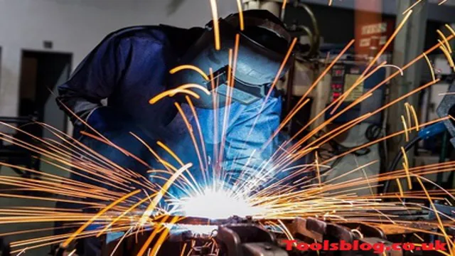 how to adjust auto darkening welding helmet