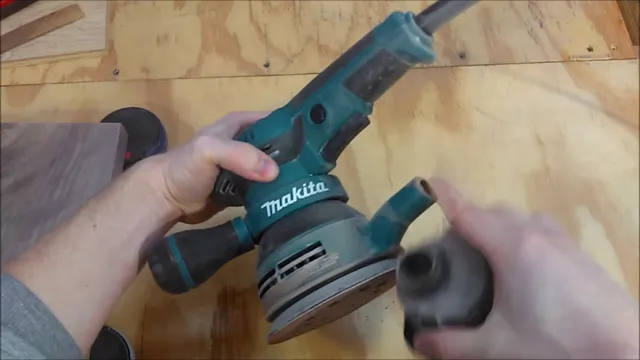 how to change pad on makita orbital sander