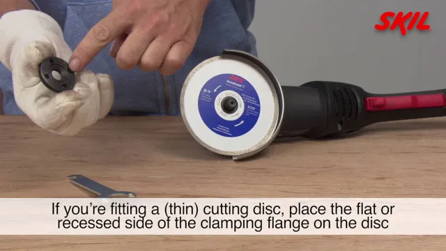 how to install disc on angle grinder