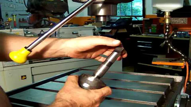how to remove a drill bit from a drill press