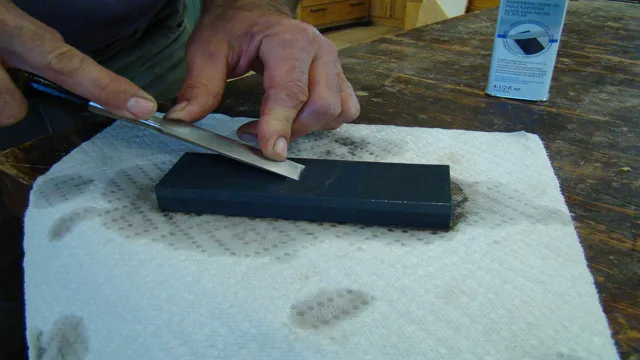 how to sharpen a chisel with an angle grinder