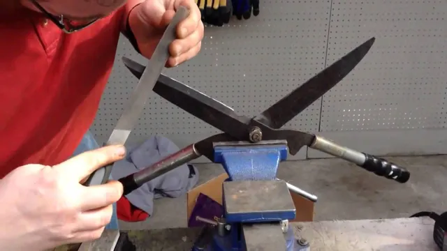 how to sharpen garden shears with angle grinder