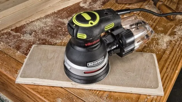 how to use a random orbital sander to remove paint