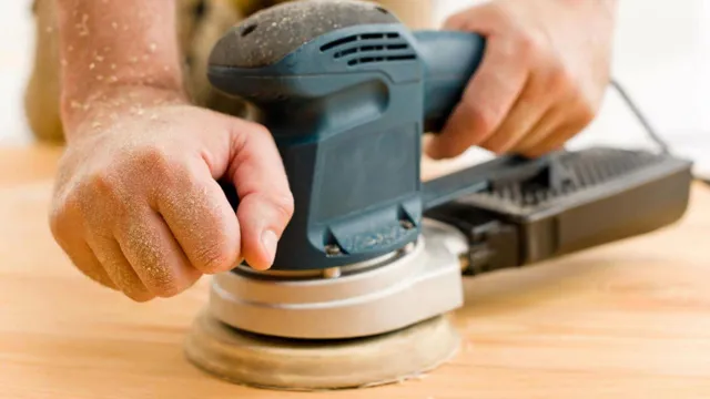 how to use orbital sander on cabinets