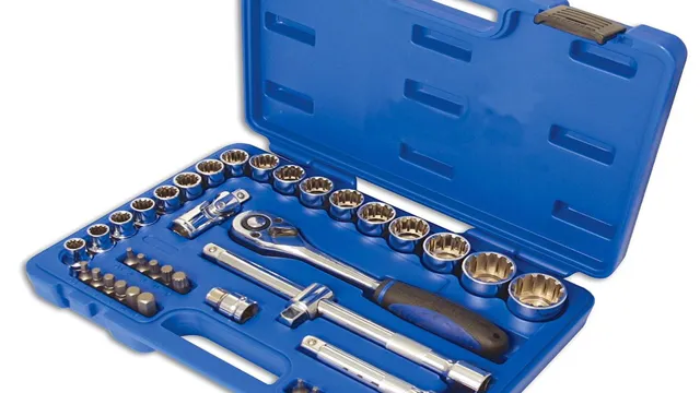 what do you use a socket set for